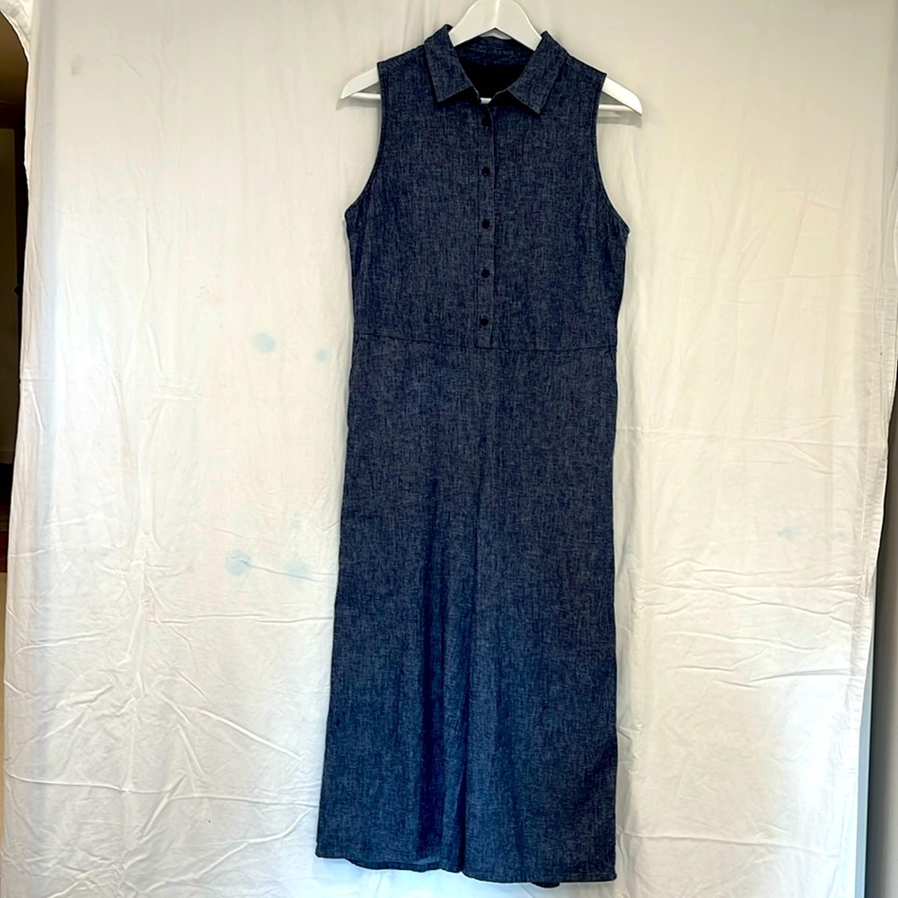 Banana Republic linen/cotton chambray wide-legged capris-length belted romper